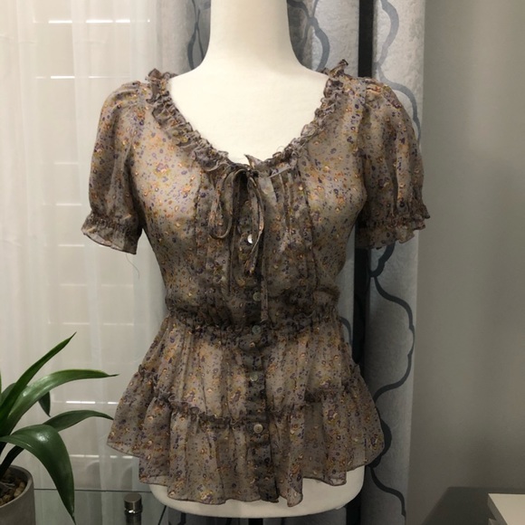 Floral Ruffle Top - Picture 1 of 3